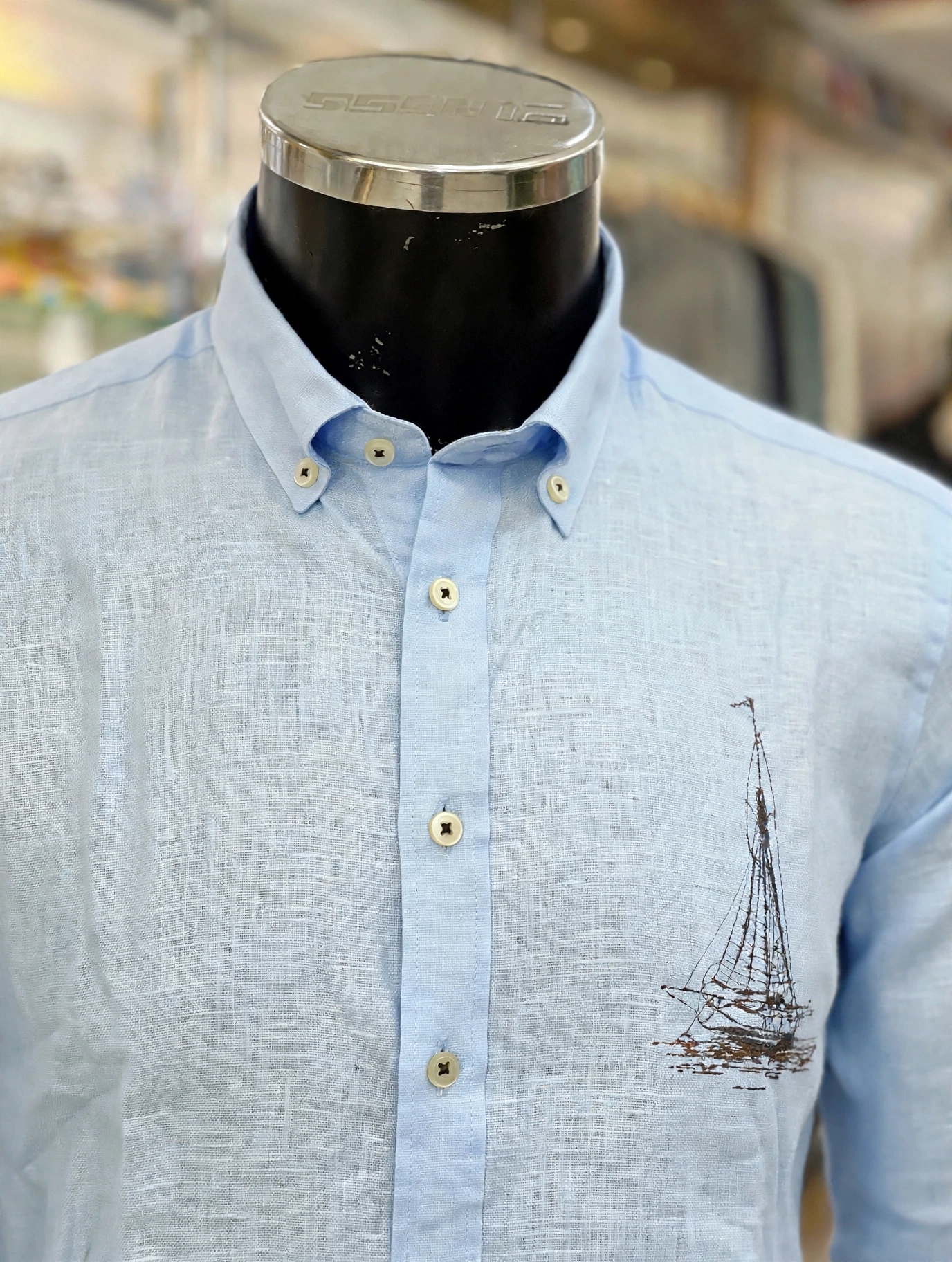 Executive Italian Premium Linen Shirt - Sailboat Embroidery - sailboat embroidery detail Executive Italian Premium Linen Shirt - Sailboat Embroidery - sailboat embroidery detail